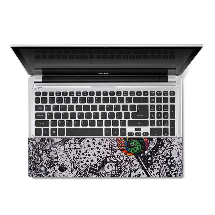 Full Panel Laptop Skin - Black White Paisley