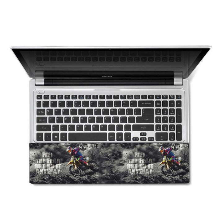 Full Panel Laptop Skin - Feel The Fear