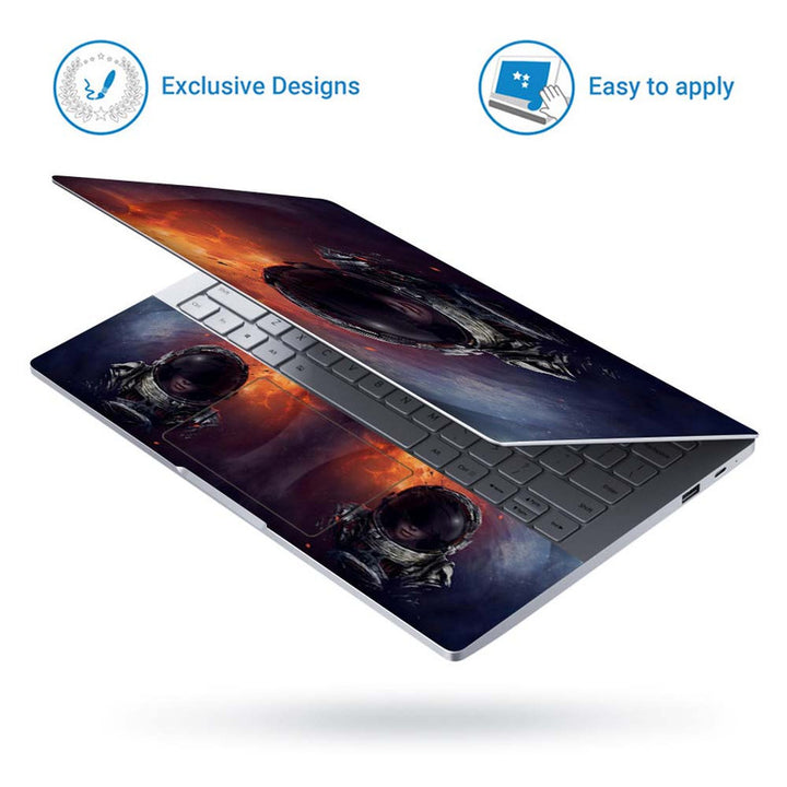 Full Panel Laptop Skin - Girl Astronaut