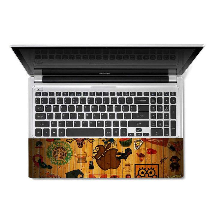 Full Panel Laptop Skin - Wooden Drawing